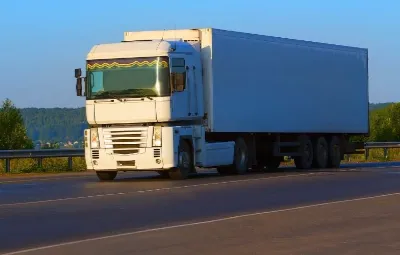 Adana ile Şehzadeler Arası Öğrenci Eşyası Taşıma